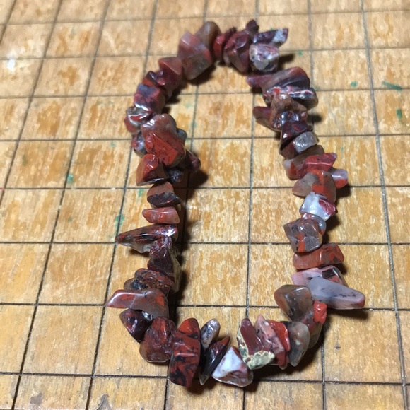 Semiprecious Red Mixed Tone Jasper Stone Nugget Chip 7” Bracelet Elastic EVC - Picture 3 of 7